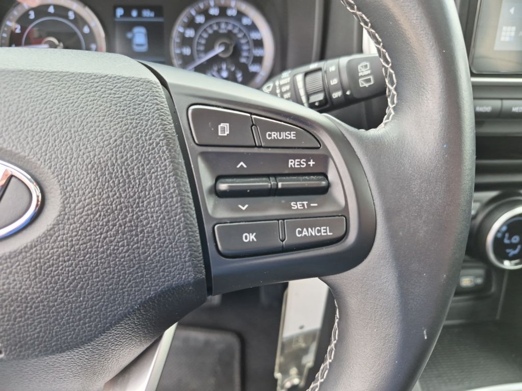 Used Car 2022 Hyundai Venue  Sel For Sale Under $20,000 In Austin, Texas