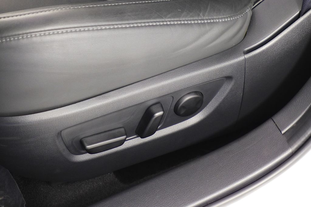 Thumbnail: 2021 Mazda CX-30 - 23