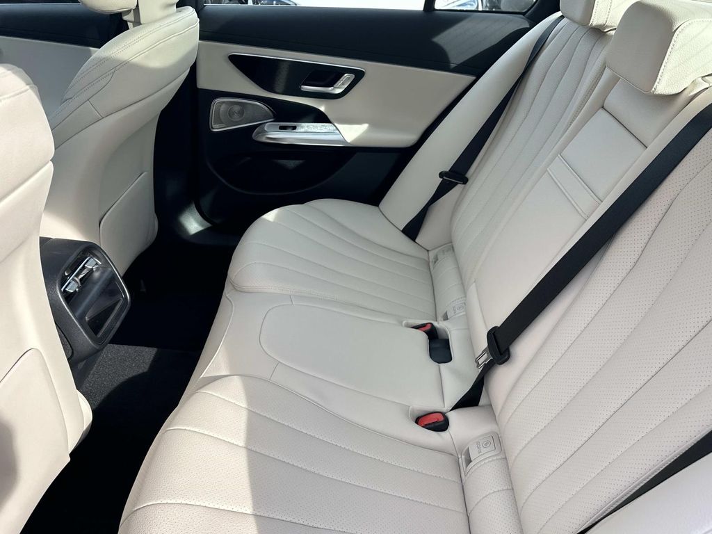 Thumbnail: 2026 Mercedes-Benz E-Class - 15