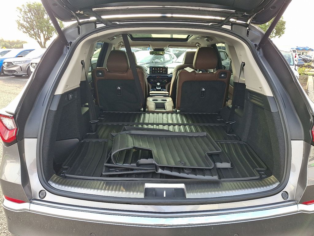 Thumbnail: 2026 Acura MDX - 31