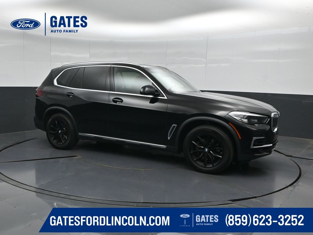 Jet Black 2022 BMW X5 SUV / Crossover All-Wheel Drive 8-Speed Automatic