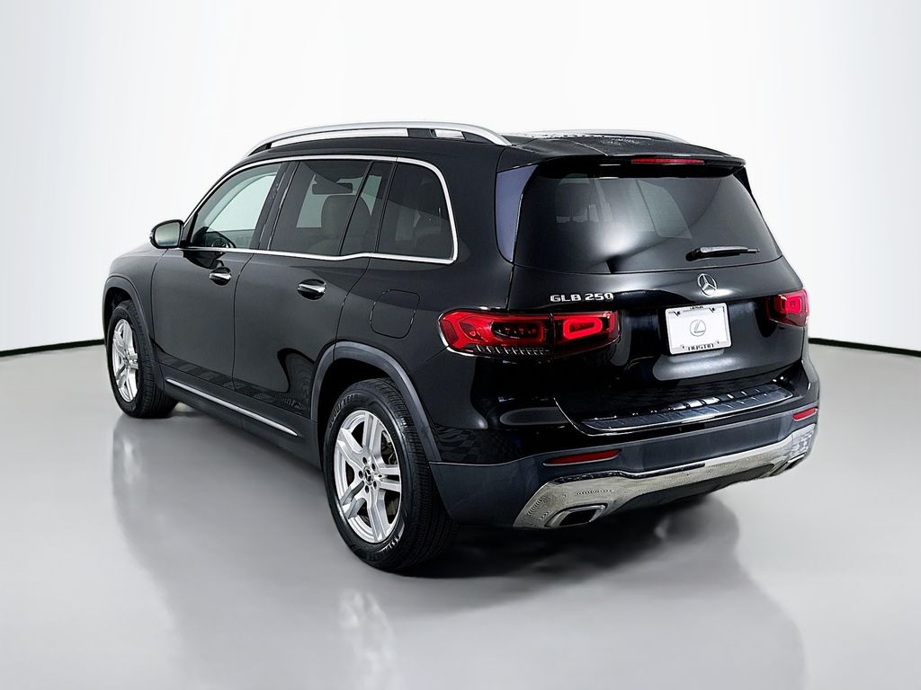 Thumbnail: 2020 Mercedes-Benz GLB - 7