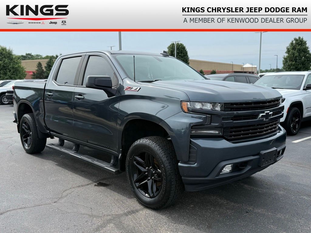 Shadow Gray Metallic 2020 Chevrolet Silverado 1500 Pickup Truck Four-Wheel Drive 8-Speed Automatic
