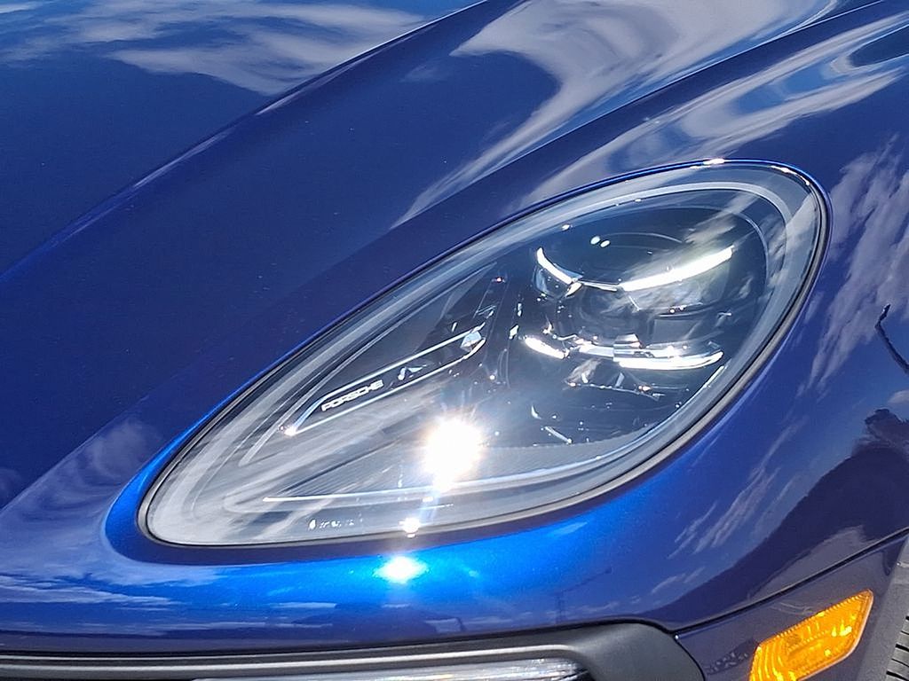 Thumbnail: 2025 Porsche Macan - 12