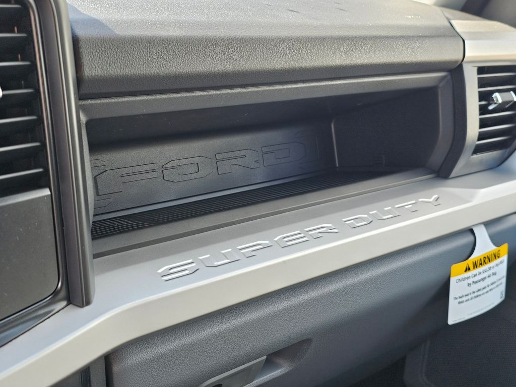 New 2026 White Ford XL image 29