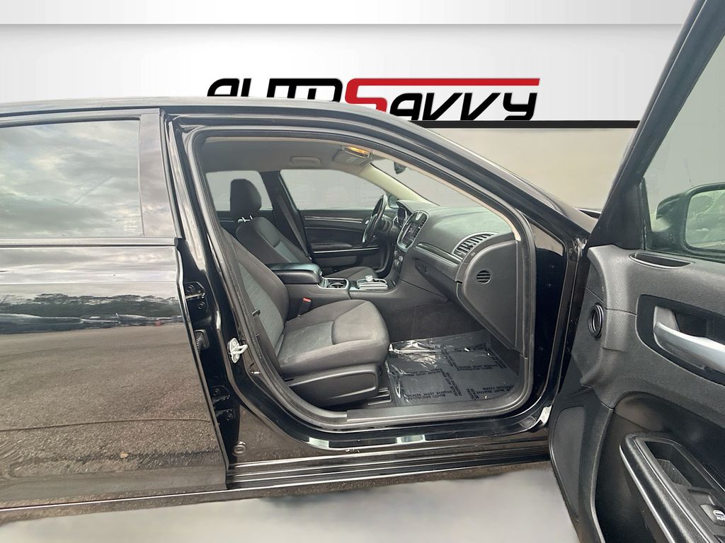 2022 Chrysler 300 Touring Black at DeMontrond Gulf Freeway