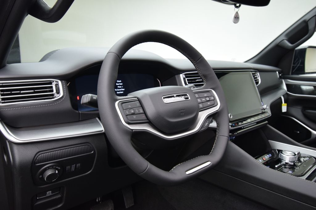 new 2026 Jeep Grand Wagoneer car, priced at $77,579
