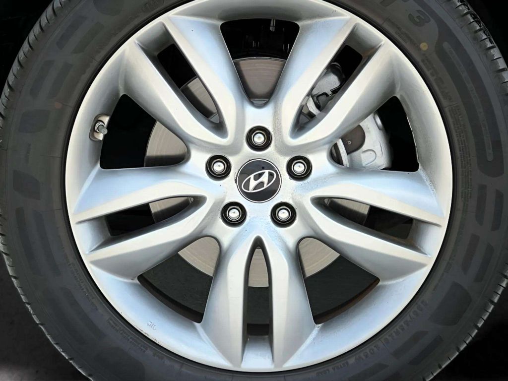 2013 Hyundai Santa Fe Sport #35
