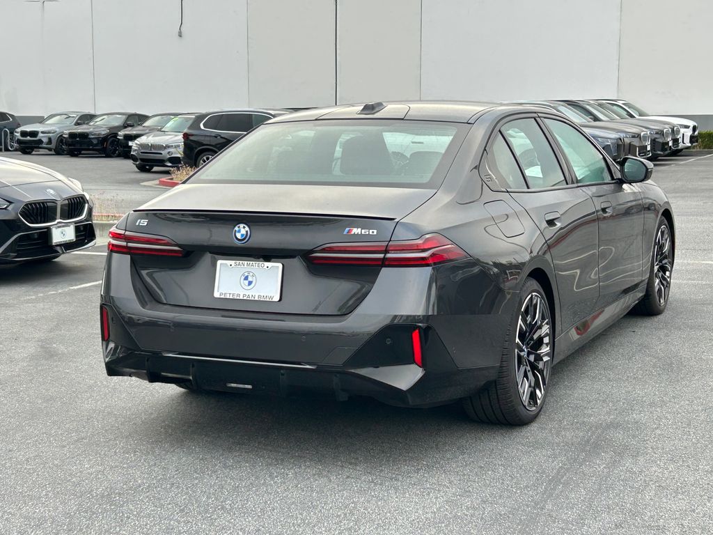 Thumbnail: 2025 BMW i5 - 5