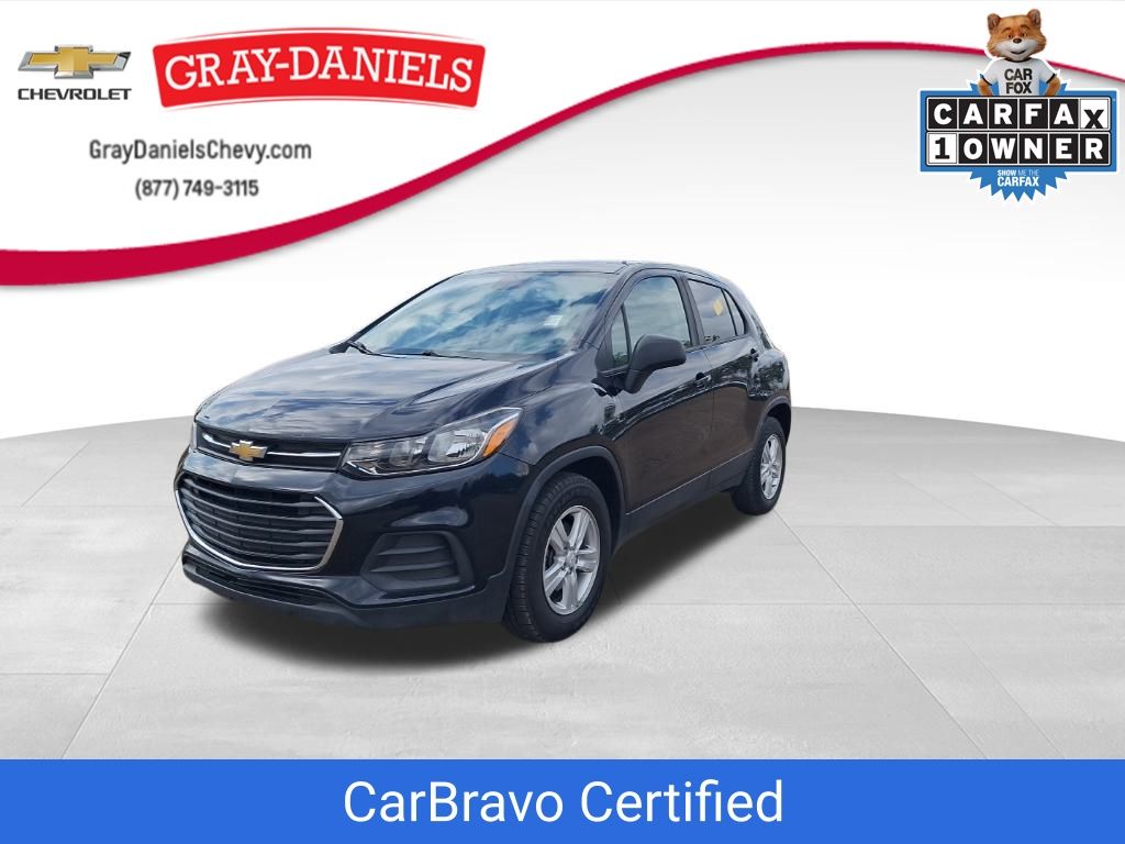 2021 Chevrolet Trax LS's photo