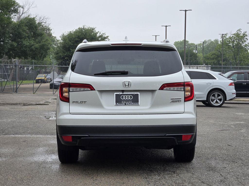 used 2022 Honda Pilot car, priced at $28,154