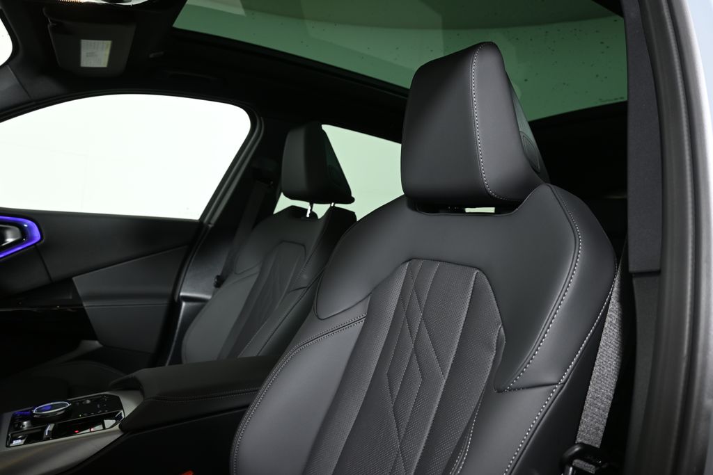 Thumbnail: 2026 BMW X3 - 16