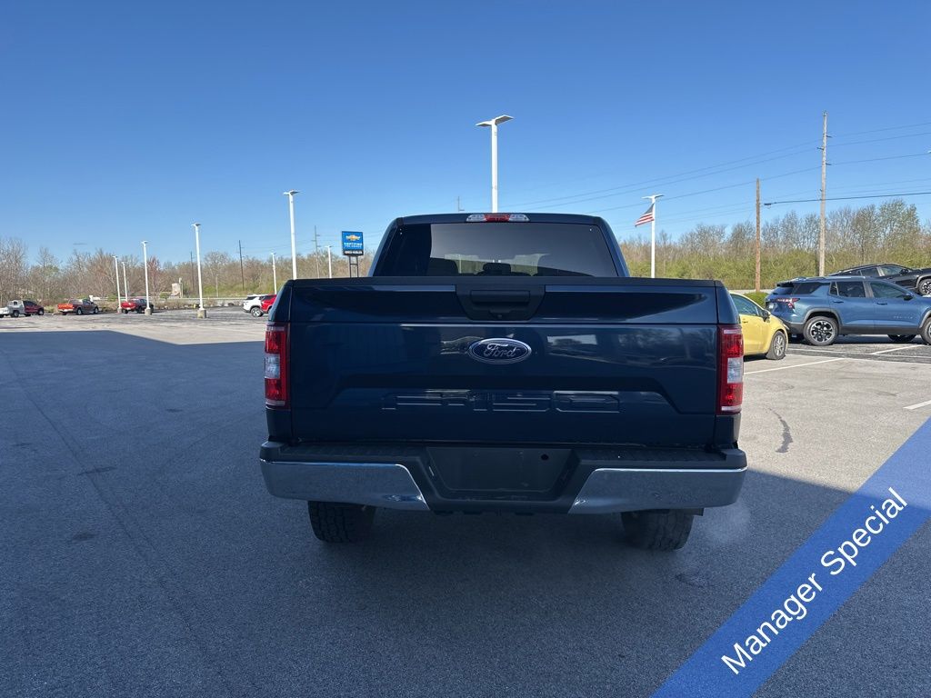 2019 Ford F-150 XLT photo