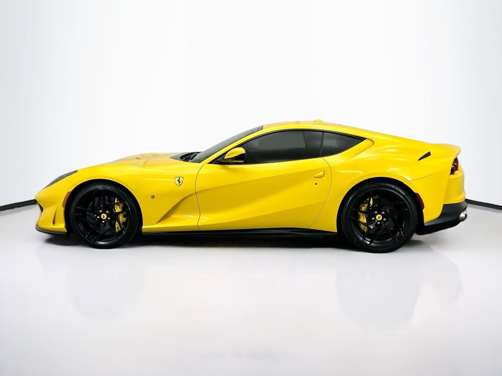 Thumbnail: 2019 Ferrari 812 - 8