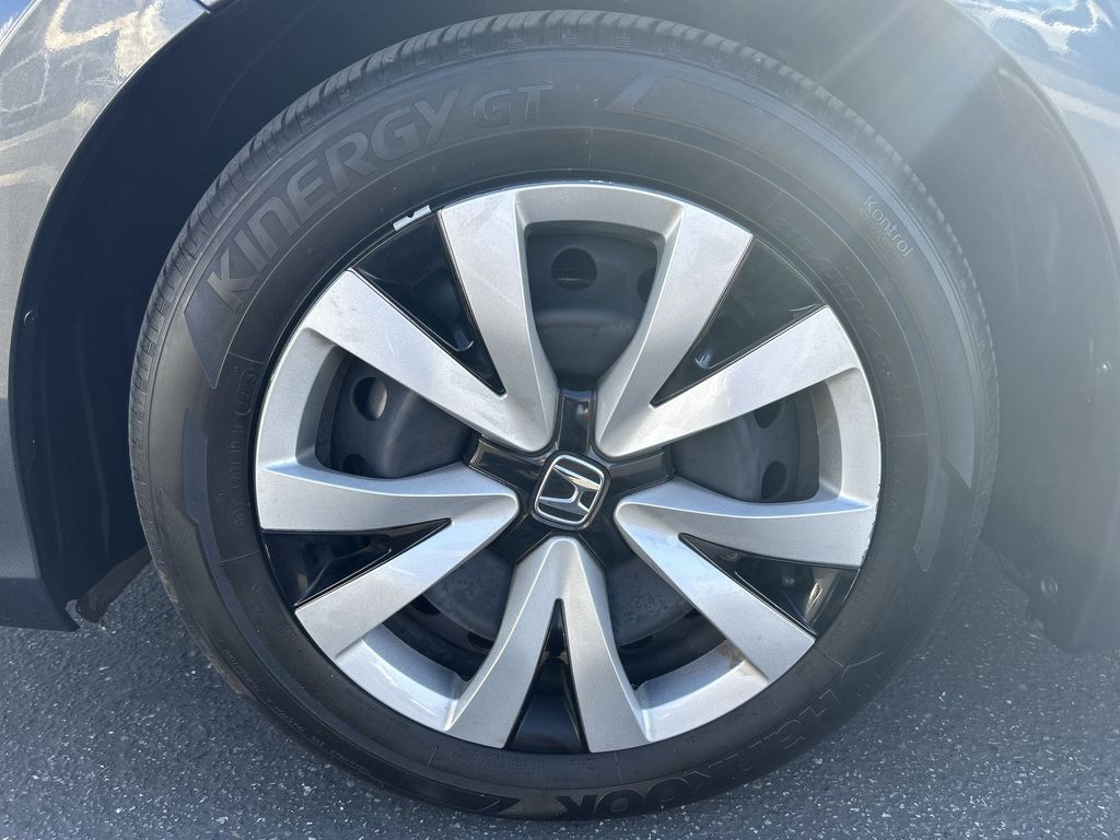 Thumbnail: 2024 Honda Civic - 10