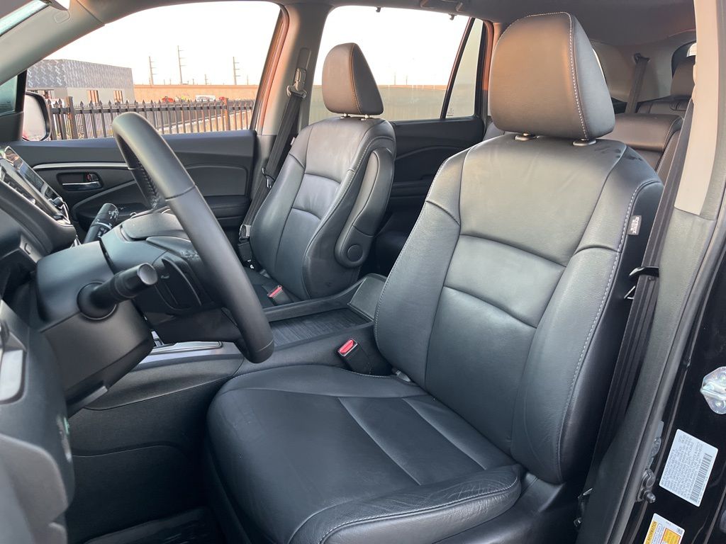 Thumbnail: 2022 Honda Pilot - 25