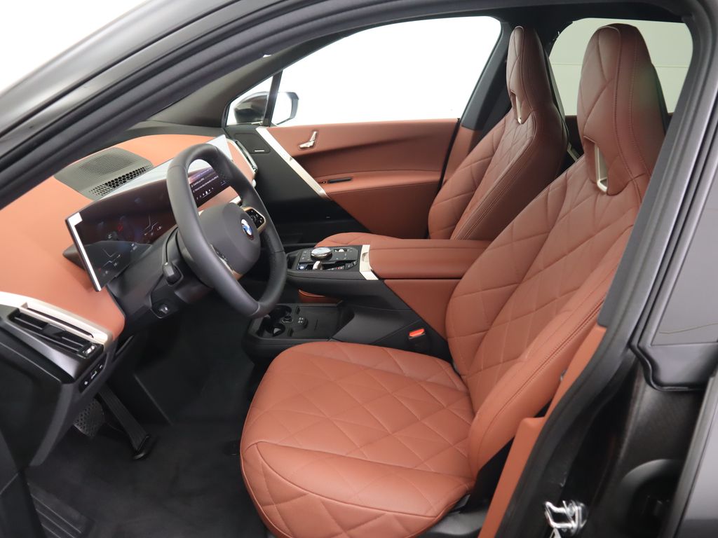 Thumbnail: 2026 BMW iX - 20