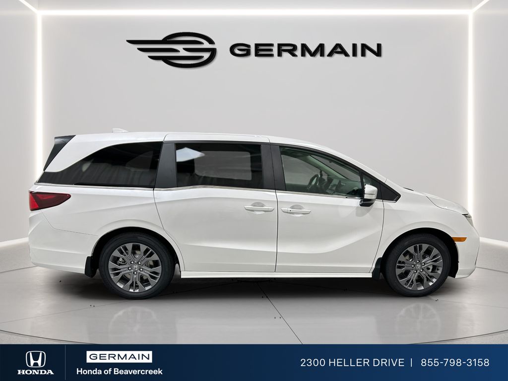 New 2026 White Honda Touring image 8