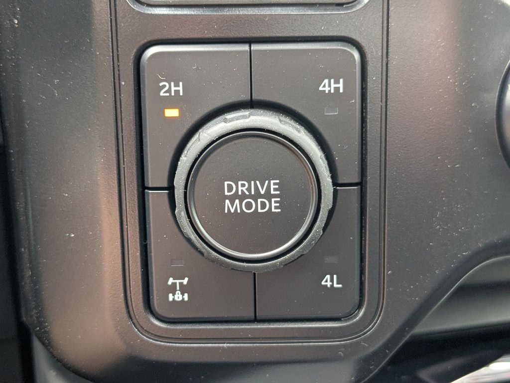 2026 Ford F-250 Super Duty Black Widow