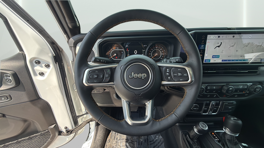 Used 2025 Jeep Wrangler SUV