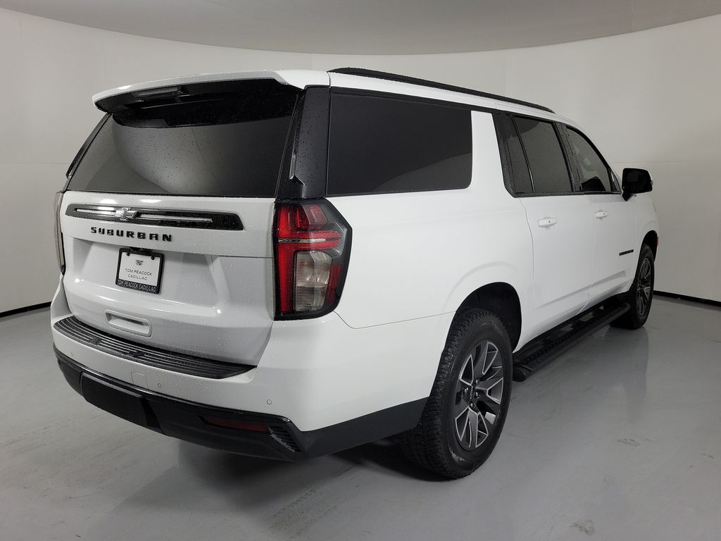 2023 Chevrolet Suburban Z71 - 2