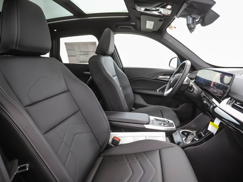 Thumbnail: 2026 BMW X1 - 31