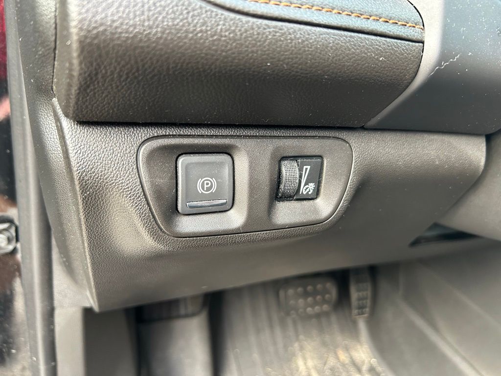 Thumbnail: 2021 GMC Acadia - 18