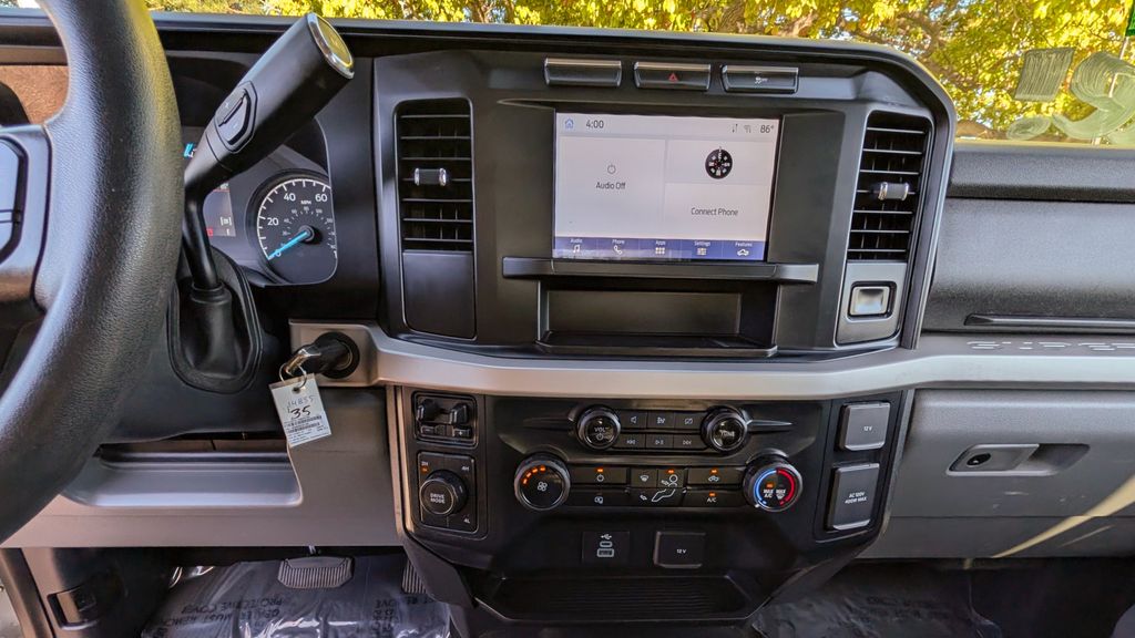 Used 2024 Ford Super Duty F-250 XLT 4D Crew Cab