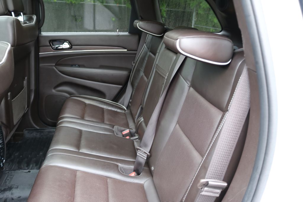 Used Car 2019 Jeep Grand Cherokee  Overland For Sale Under $25,000 In Austin, Texas