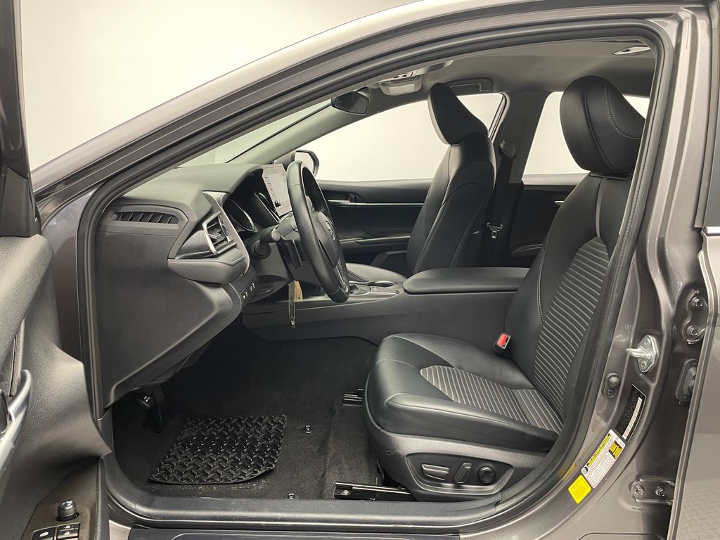2023 Toyota Camry SE 12
