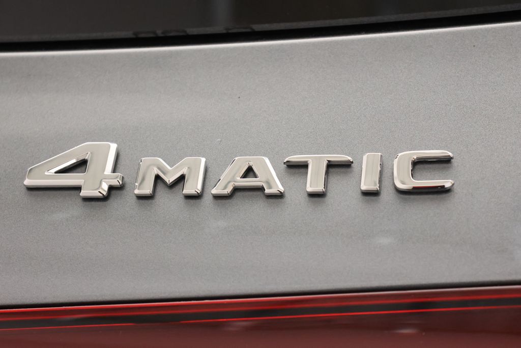 Thumbnail: 2026 Mercedes-Benz GLE - 10