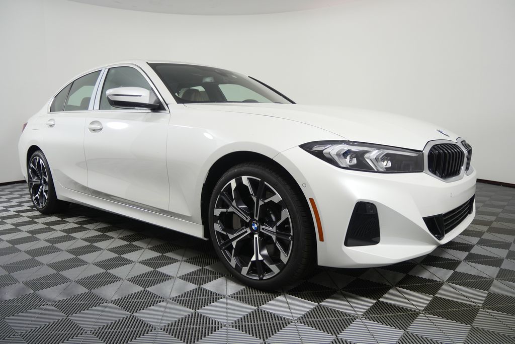 Thumbnail: 2026 BMW 3 Series - 2