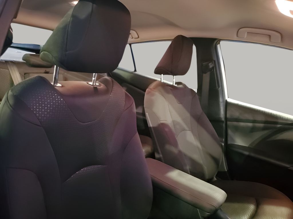 Used Car 2021 Toyota Prius  Le For Sale Under $25,000 In Austin, Texas