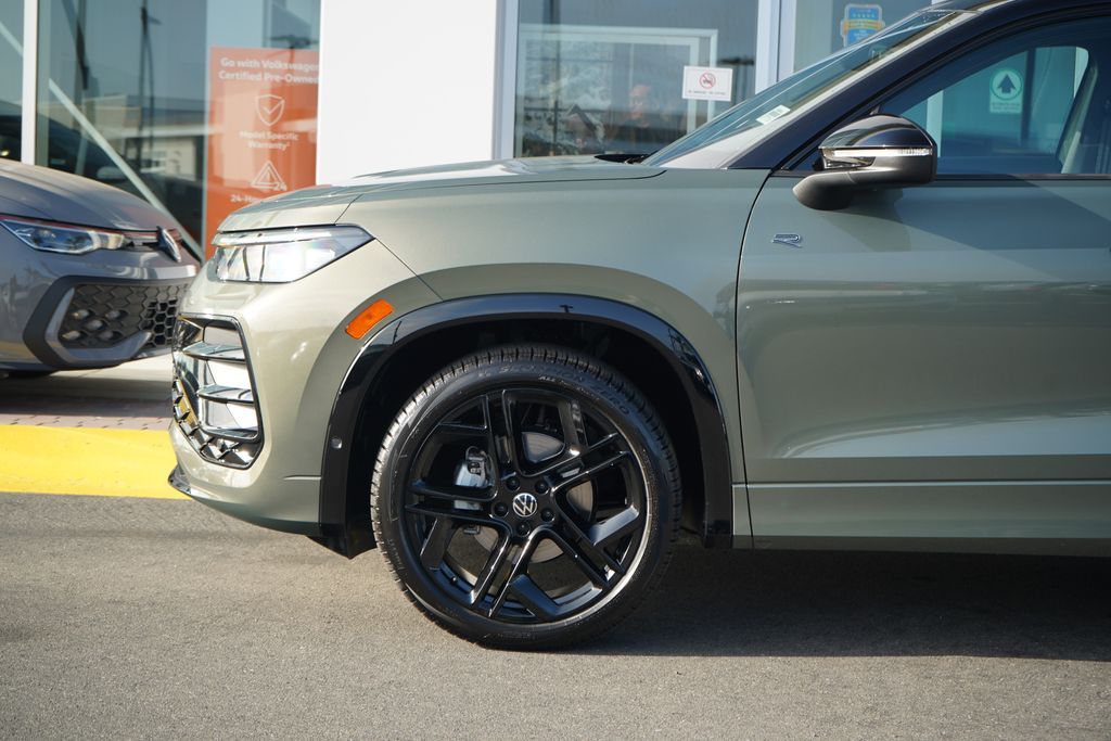 Thumbnail: 2026 Volkswagen Tiguan - 2