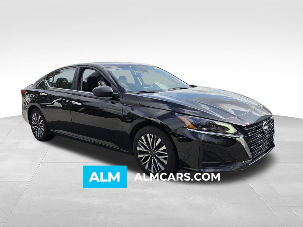  2025 Nissan Altima 2.5 SV FWD   