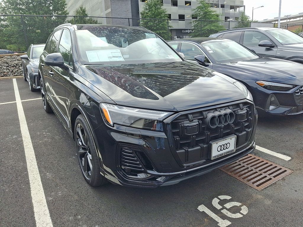 Thumbnail: 2026 Audi Q7 - 3