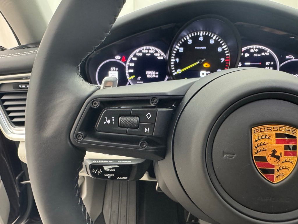 2022 Porsche Panamera 4 30