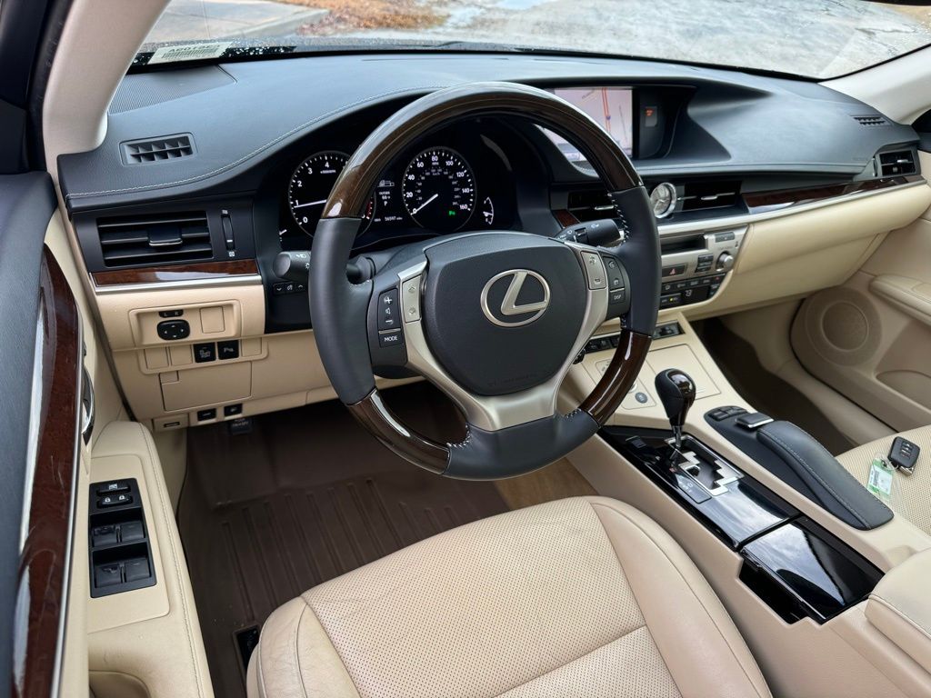 2013 Lexus ES 350 3