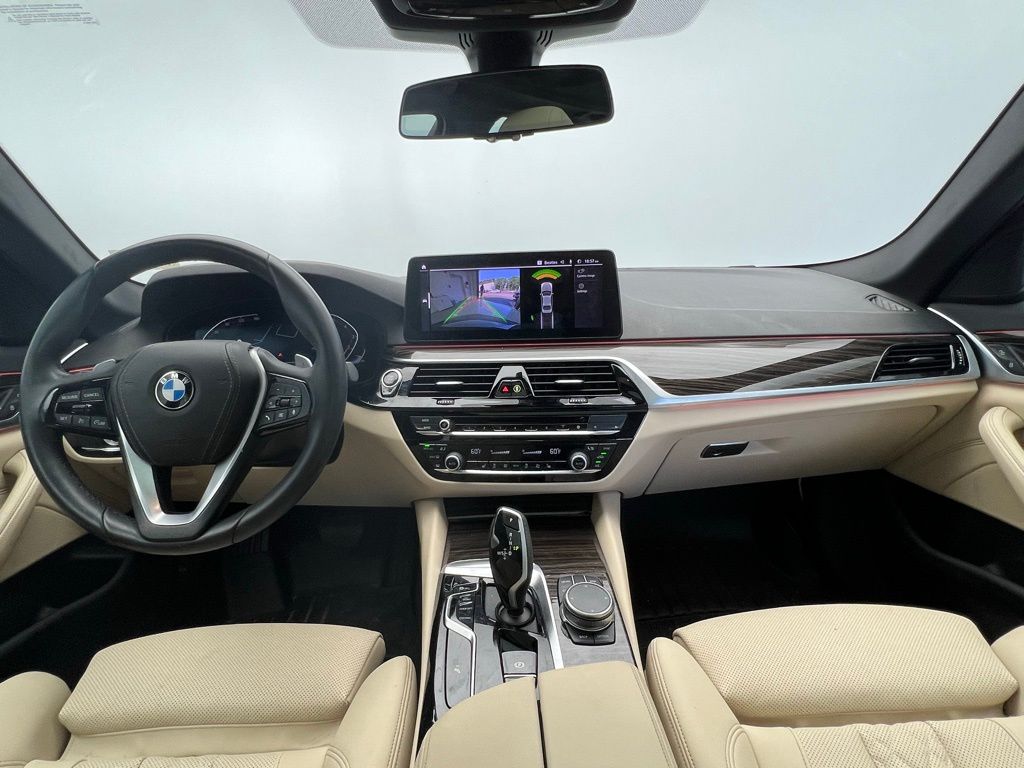 Thumbnail: 2023 BMW 5 Series - 11
