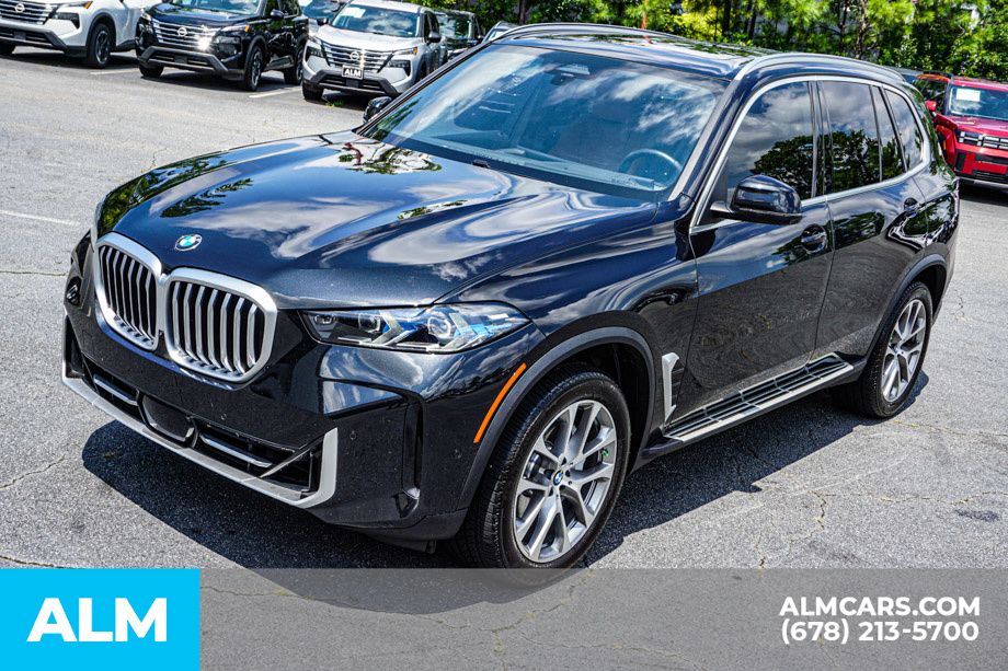 Used 2026 Black BMW sDrive40i image 15