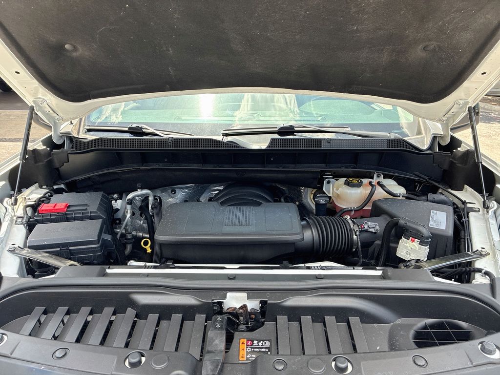 Used 2021 White Chevrolet RST image 29