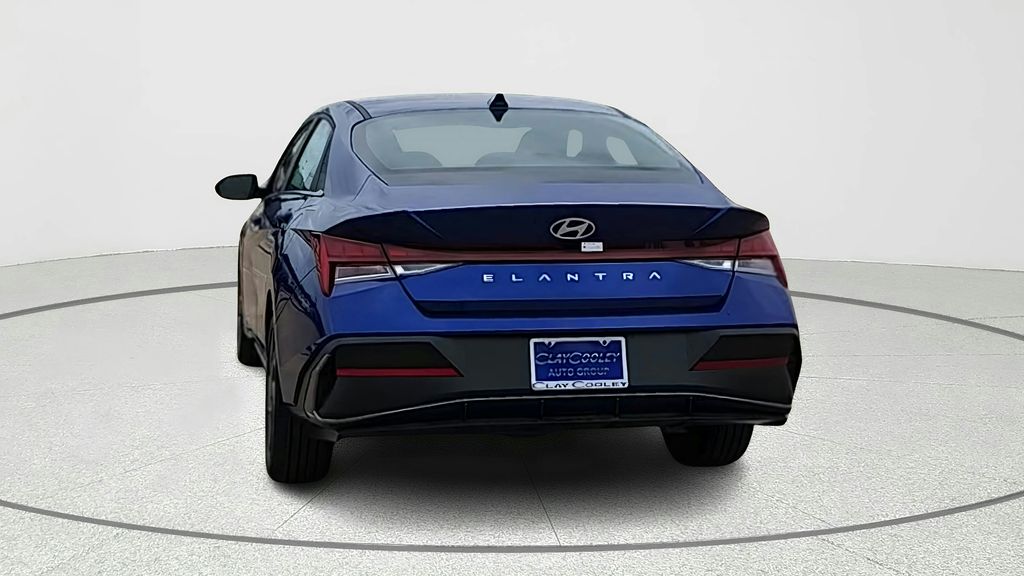 2025 Hyundai Elantra