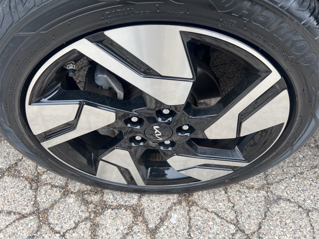 2023 Kia Soul GT-Line photo