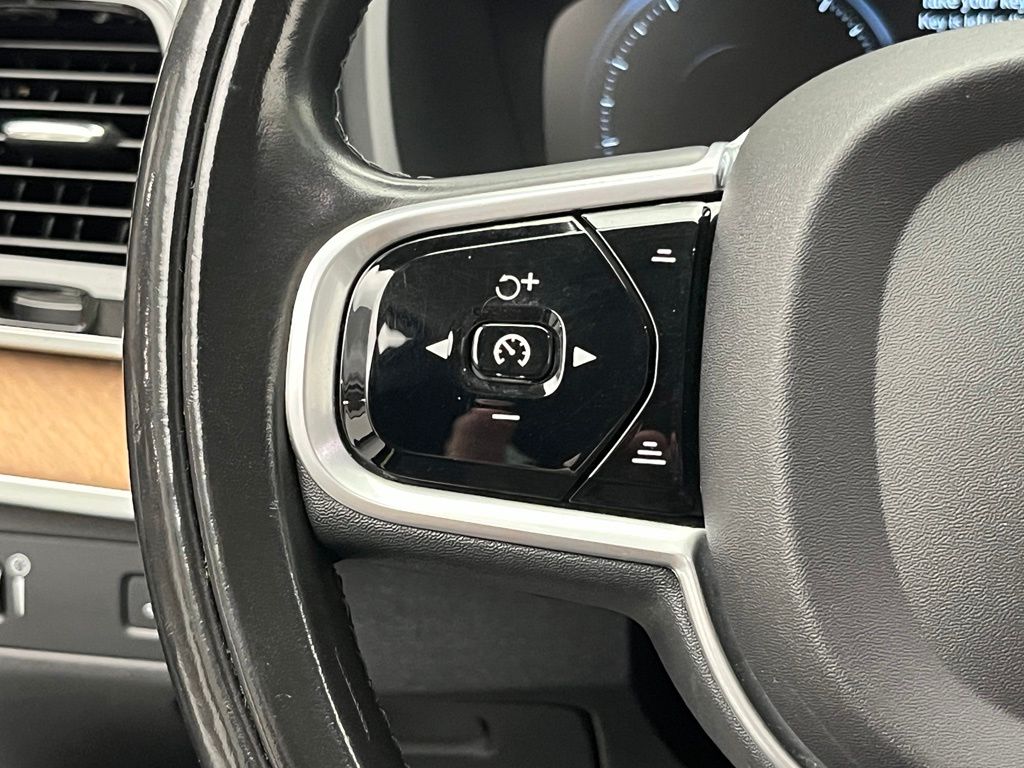 Thumbnail: 2018 Volvo XC90 - 13