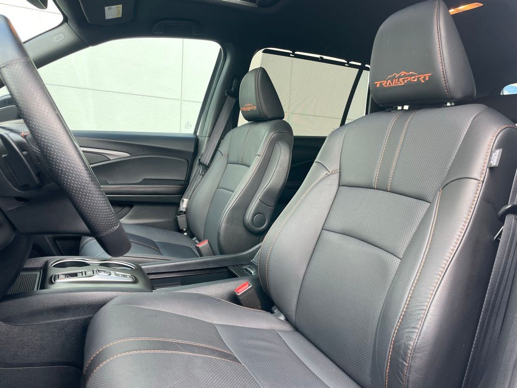 Thumbnail: 2023 Honda Passport - 24