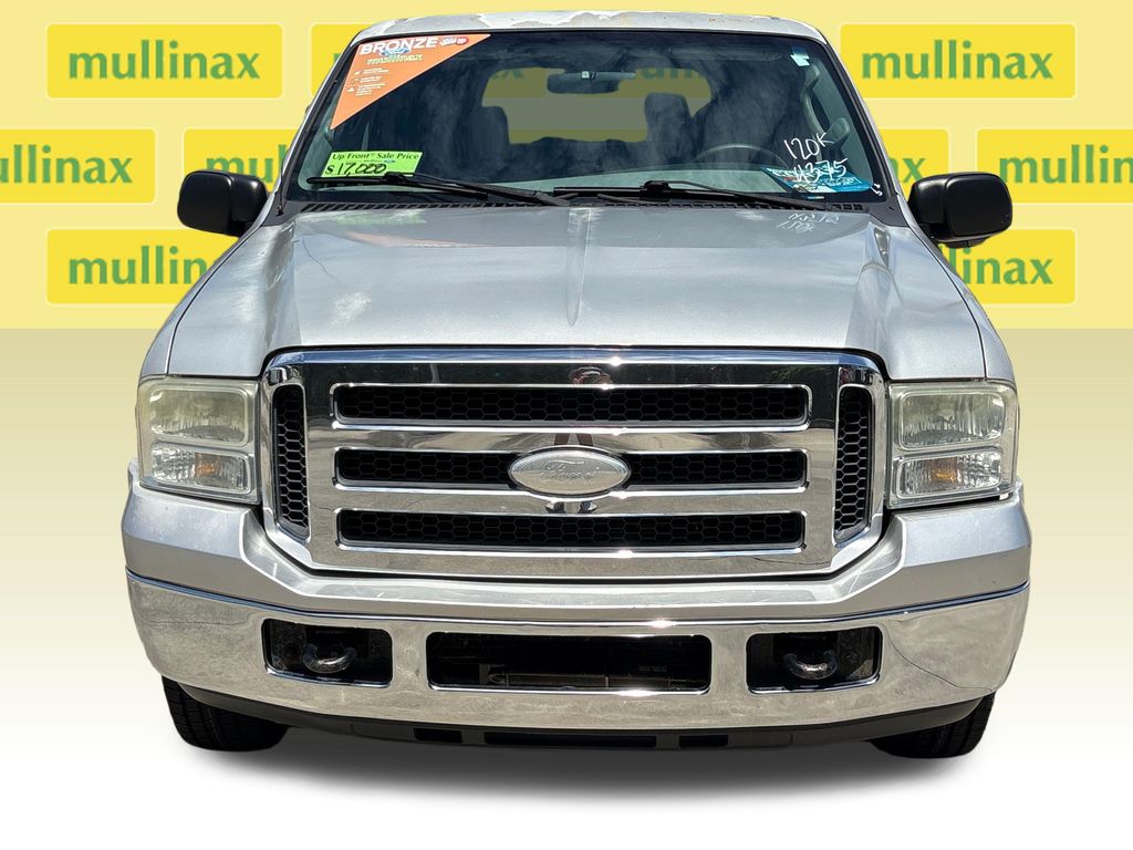 Used 2005 Silver Ford XLS image 14