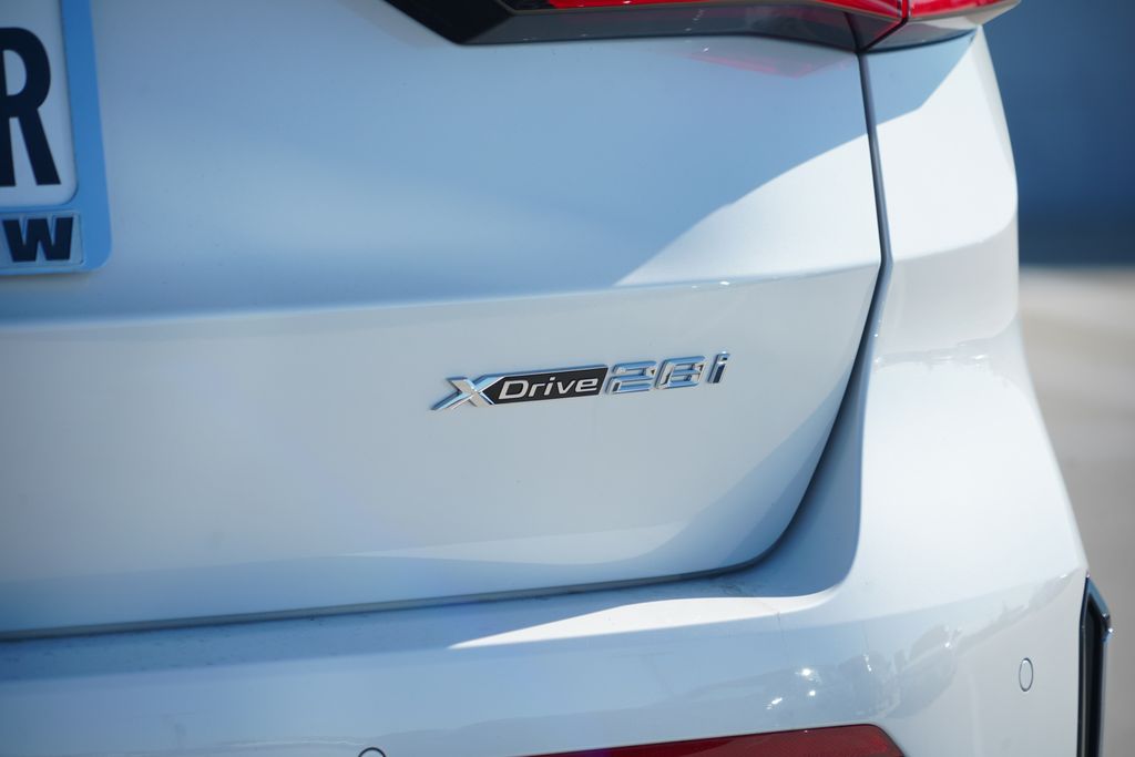 Thumbnail: 2027 BMW X1 - 9