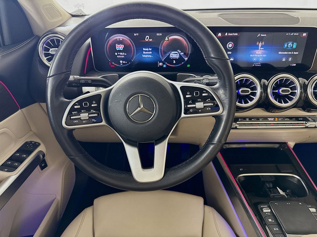 Thumbnail: 2021 Mercedes-Benz GLB - 22