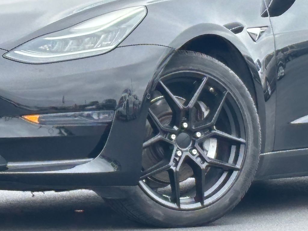 Used Car 2018 Tesla Model 3  Mid Range For Sale Under $25,000 In Austin, Texas