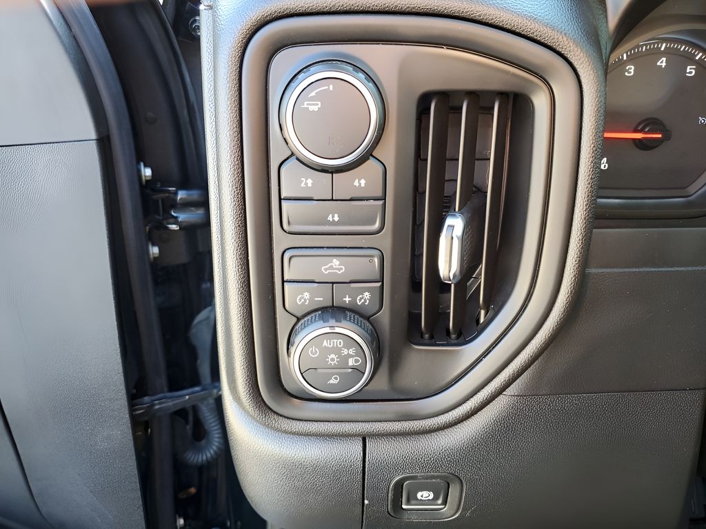 Used Car 2020 Chevrolet Silverado 2500hd  Custom For Sale Under $35,000 In Austin, Texas